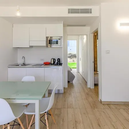 Stunning Capo Falcone Charming No9821 Apartment *